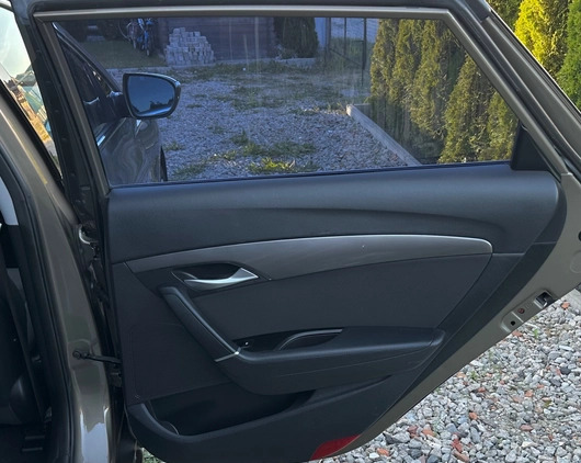Hyundai i40 cena 38700 przebieg: 145300, rok produkcji 2014 z Swarzędz małe 301
